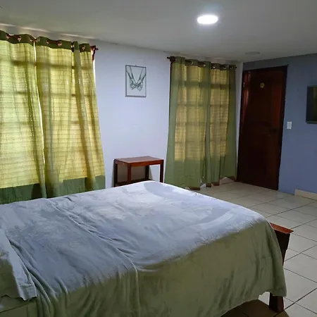 Linda Vista Hostal Appartement
